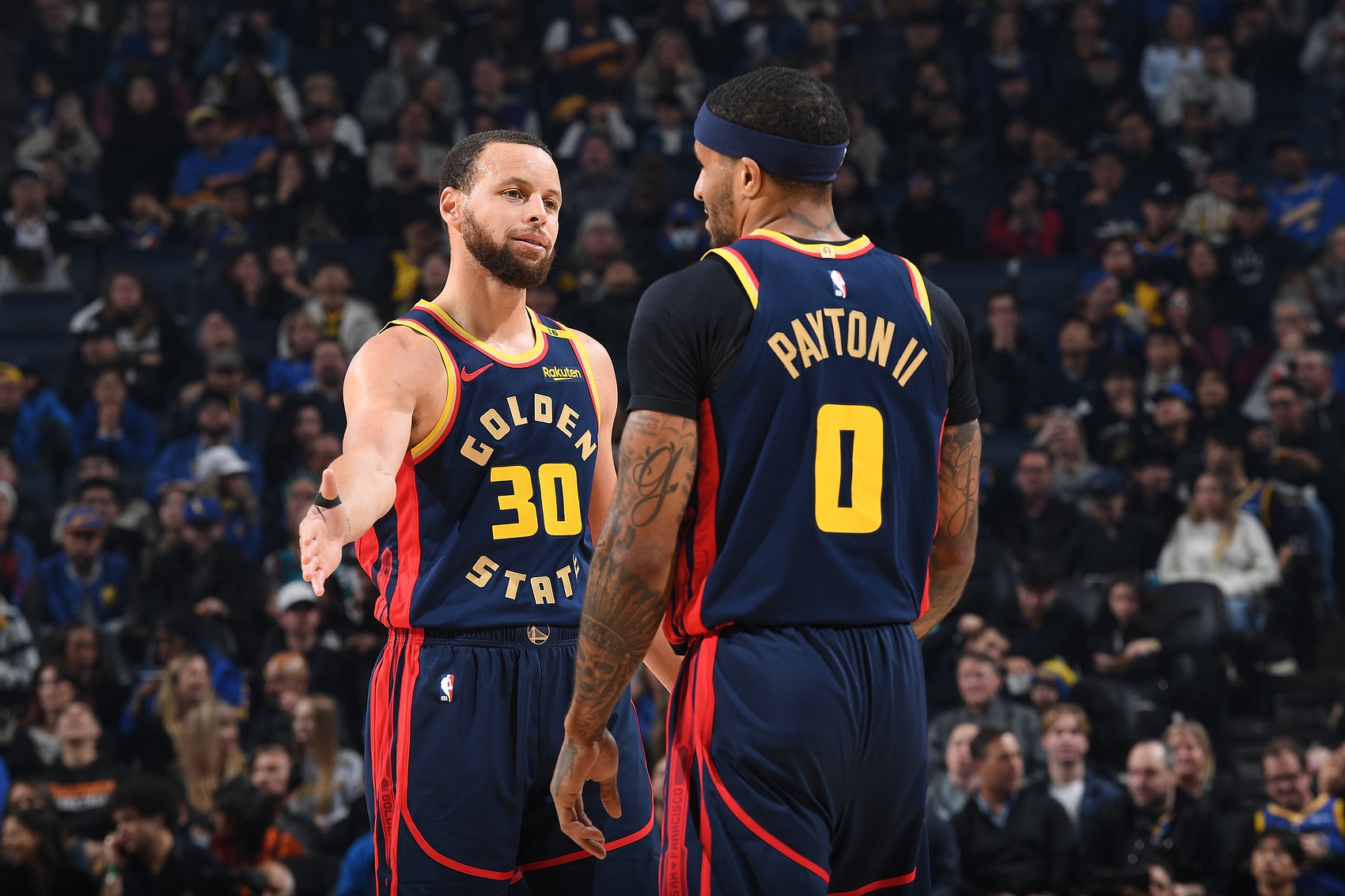 北京51分狂胜四川创纪录，半场仅失16分